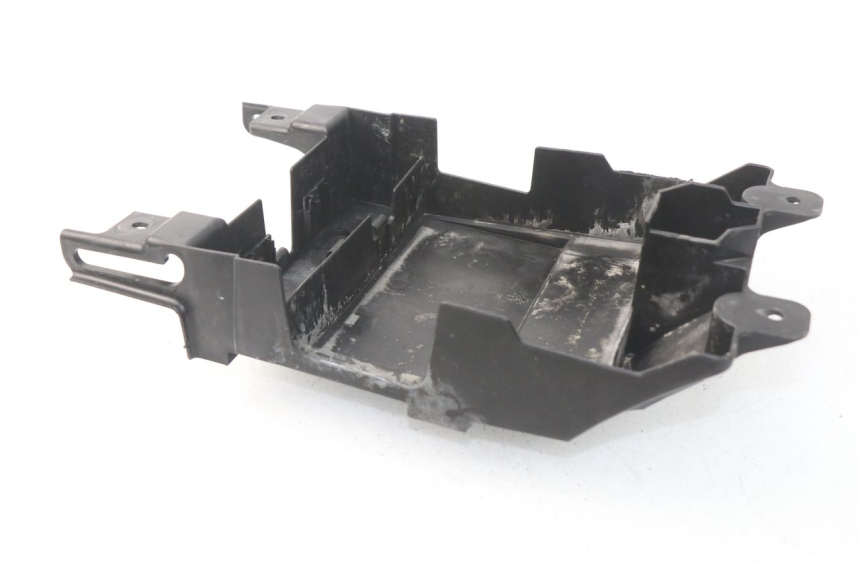 photo de COPERCHIO SOTTO SELLA YAMAHA FJR ABS 1300 (2006 - 2012) - Zoom sullo stato d'uso