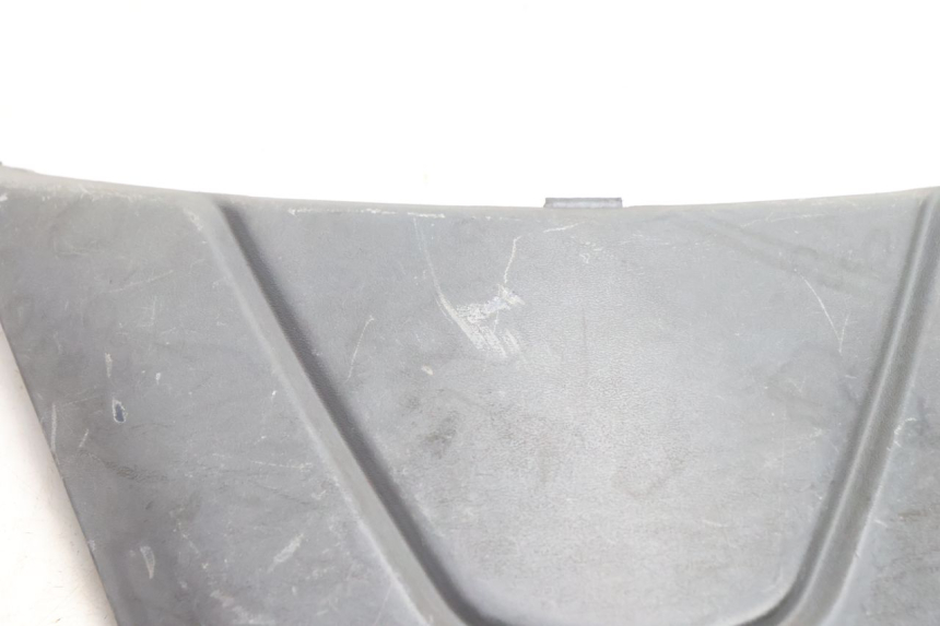 photo de COPERCHIO SOTTO SELLA PIAGGIO FLY 2T 50 (2004 - 2017) - Zoom sullo stato d'uso