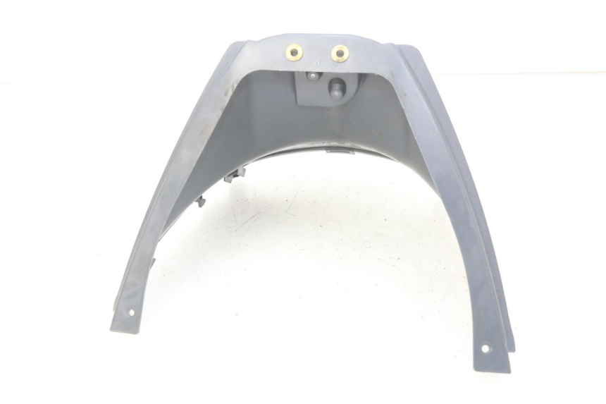 photo de COPERCHIO SOTTO SELLA PIAGGIO FLY 100 (2006 - 2010) - Zoom sullo stato d'uso