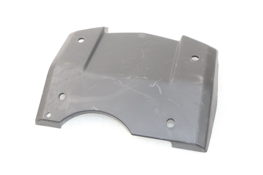 photo de COPERCHIO SOTTO SELLA YAMAHA FZ8 800 (2010 - 2016) - Dettaglio del componente