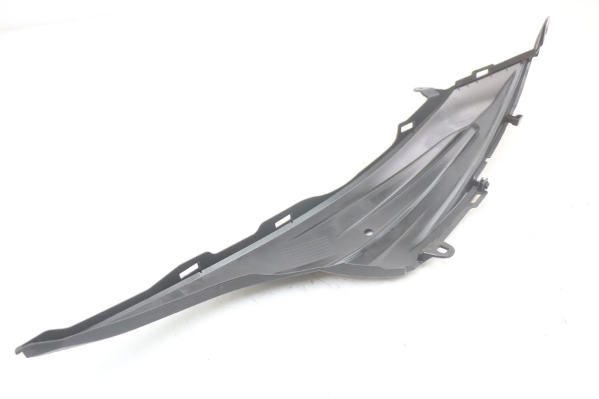 photo de CARENA SOTTO SELLA SINISTRA SUZUKI ADDRESS 110 (2015 - 2020) - Dettagli dei punti di fissaggio