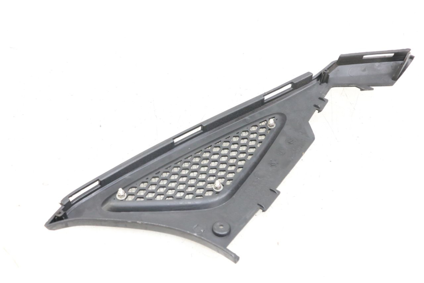 photo de COPERCHIO SOTTO SELLA SINISTRO KYMCO AGILITY RS 4T 50 (2009 - 2013) - Dettaglio del componente