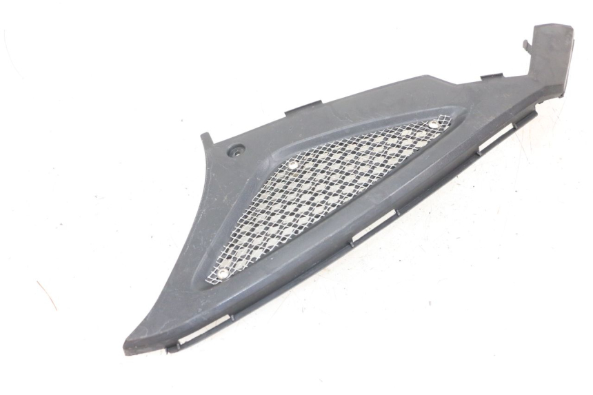 photo de COPERCHIO SOTTO SELLA SINISTRO KYMCO AGILITY RS 4T 50 (2009 - 2013) - Zoom sullo stato d'uso