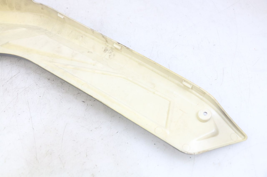 photo de CACHE SOTTO SELLA SINISTRO NECO ALEXONE 125 (2017 - 2024) - Dettagli dei punti di fissaggio