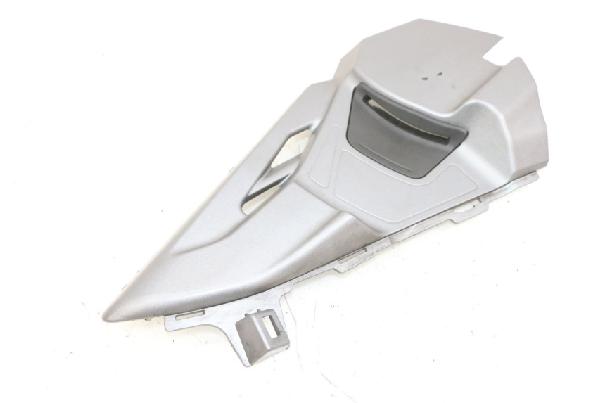 photo de CARENA SOTTO SELLA SINISTRA SUZUKI BURGMAN 650 (2013 - 2020) - Vista principale