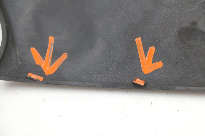 photo de COPERCHIO SOTTO SELLA SINISTRO BMW C1 125 (2000 - 2003) - Vista d'insieme del prodotto