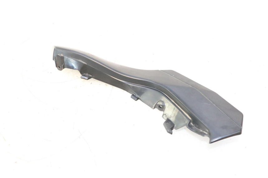 photo de CARENA SOTTO SELLA SINISTRA KAWASAKI ER-6 ER6 F ABS 650 (2012 - 2016) - Stato della superficie e materiale