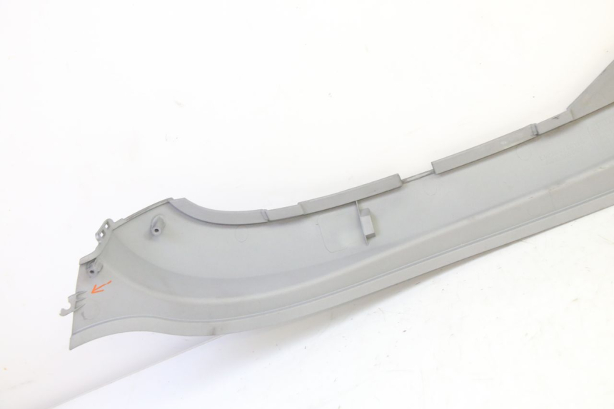 photo de CACHE SOTTO SELLA SINISTRO SYM FIDDLE 3 III 125 (2014 - 2020) - Vista d'insieme del prodotto