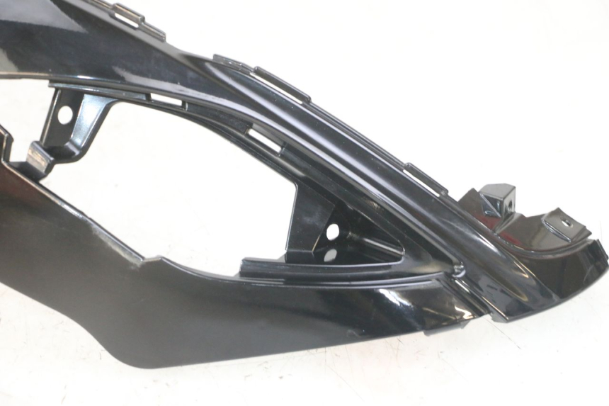 photo de CARENA SOTTO SELLA SINISTRA SYM FIDDLE 3 III 50 (2014 - 2020) - Caratteristiche distintive