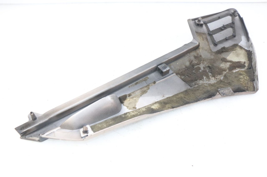 photo de CACHE SOTTO SELLA SINISTRO YAMAHA FJ 3CX 1200 (1986 - 1996) - Primo piano tecnico