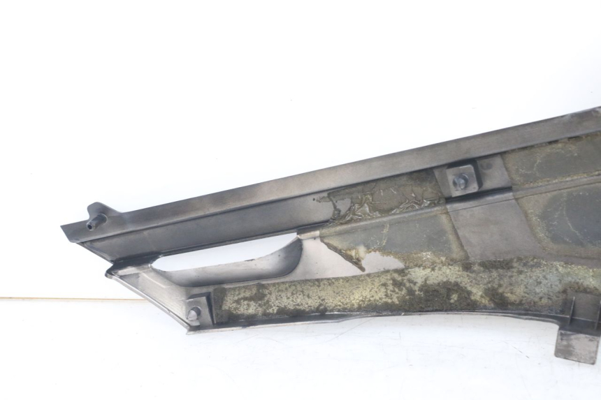 photo de CACHE SOTTO SELLA SINISTRO YAMAHA FJ 3CX 1200 (1986 - 1996) - Vista d'insieme del prodotto