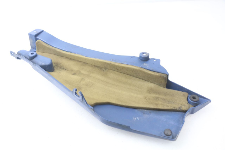 photo de COPERCHIO SOTTO SELLA SINISTRO YAMAHA FJR ABS 1300 (2006 - 2012) - Zoom sullo stato d'uso