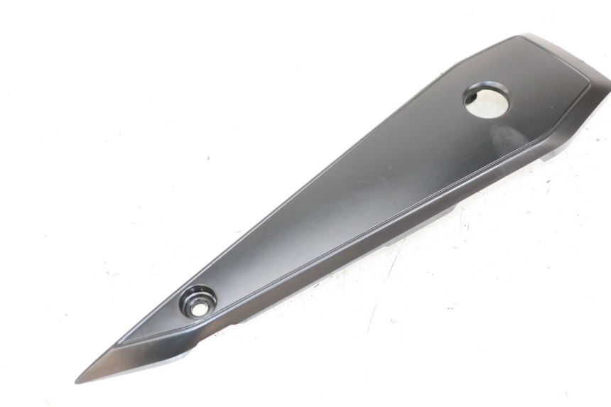 photo de CARENA SOTTO SELLA SINISTRA YAMAHA FZ1 FAZER 1000 (2007 - 2009) - Vista principale