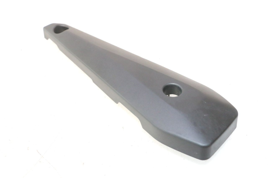 photo de COPERCHIO SOTTO SELLA SINISTRO YAMAHA FZ8 800 (2010 - 2016) - Vista principale
