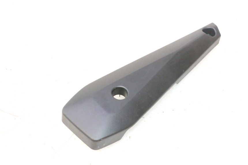 photo de COPERCHIO SOTTO SELLA SINISTRO YAMAHA FZ8 800 (2010 - 2016) - Dettaglio del componente