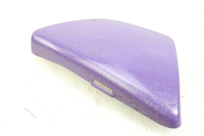 photo de CARENA SOTTO SELLA SINISTRA SUZUKI GN 125 (1997 - 2000) - Primo piano tecnico