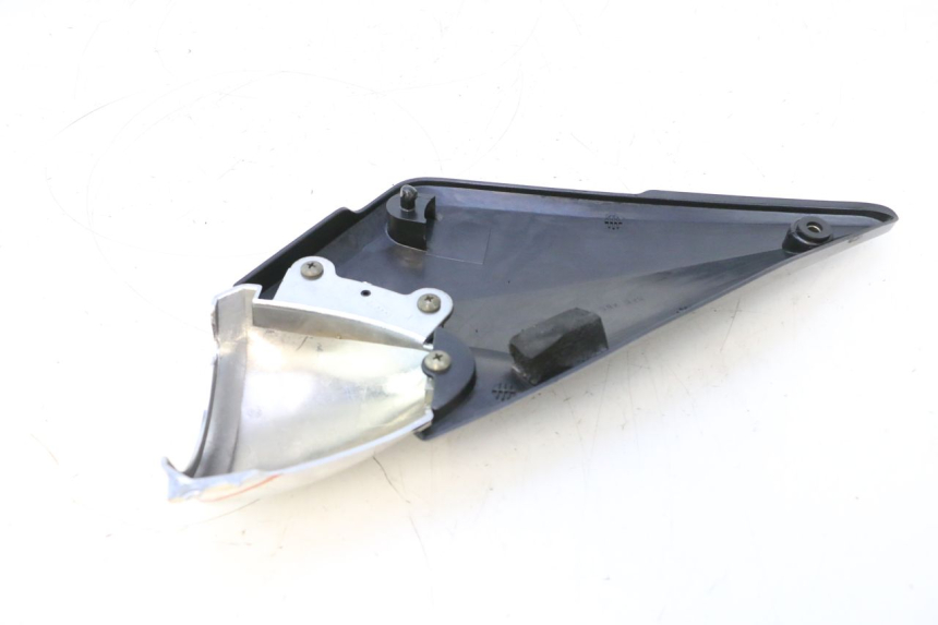 photo de CARENA SOTTO SELLA SINISTRA SUZUKI GSF N BANDIT 1200 (2001 - 2005) - Altra angolazione