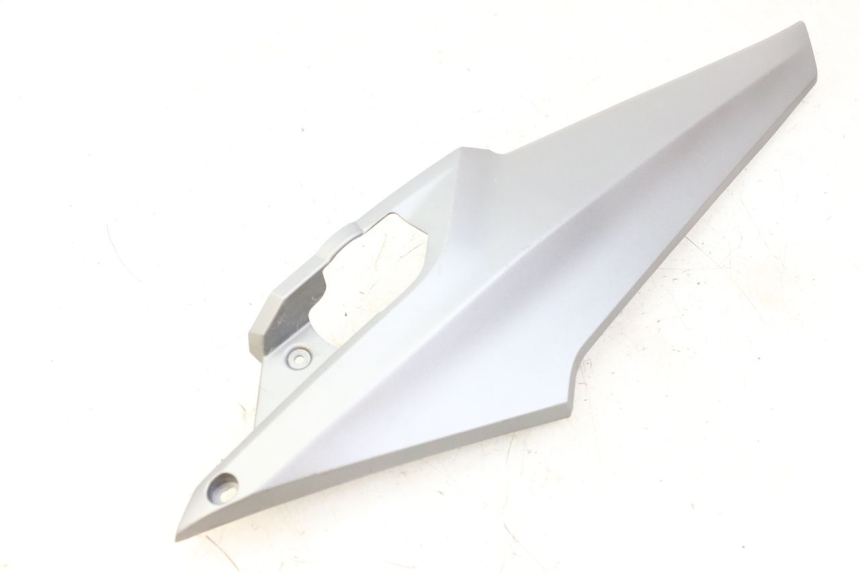 photo de CARENA SOTTO SELLA SINISTRA SYM JOYMAX 125 (2010 - 2017) - Vista d'insieme del prodotto