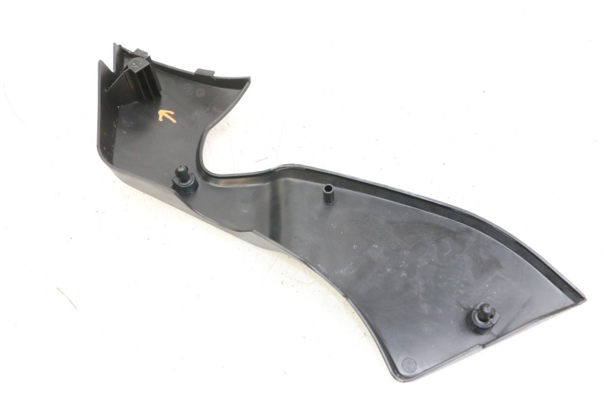 photo de CARENA SOTTO SELLA SINISTRA KYMCO K-PW K-PIPE 50 (2012 - 2017) - Altra angolazione