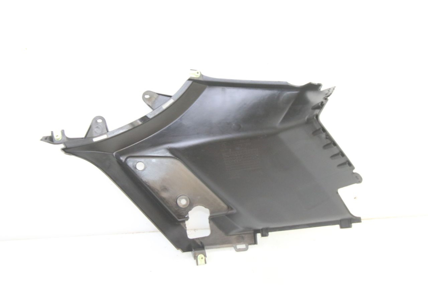 photo de COPERCHIO SOTTO SELLA SINISTRO PEUGEOT KISBEE 2T 50 (2010 - 2017) - Zoom sullo stato d'uso