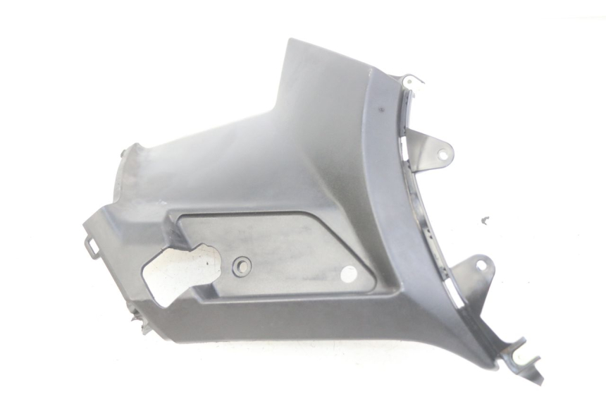 photo de CACHE SOTTO SELLA SINISTRA PEUGEOT KISBEE 4T 50 (2018 - 2022) - Primo piano tecnico