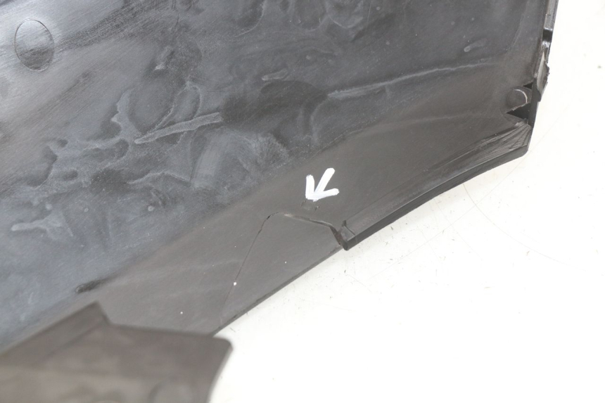 photo de COPERCHIO SOTTO SELLA SINISTRO PEUGEOT METROPOLIS 400 (2017 - 2020) - Zoom sullo stato d'uso