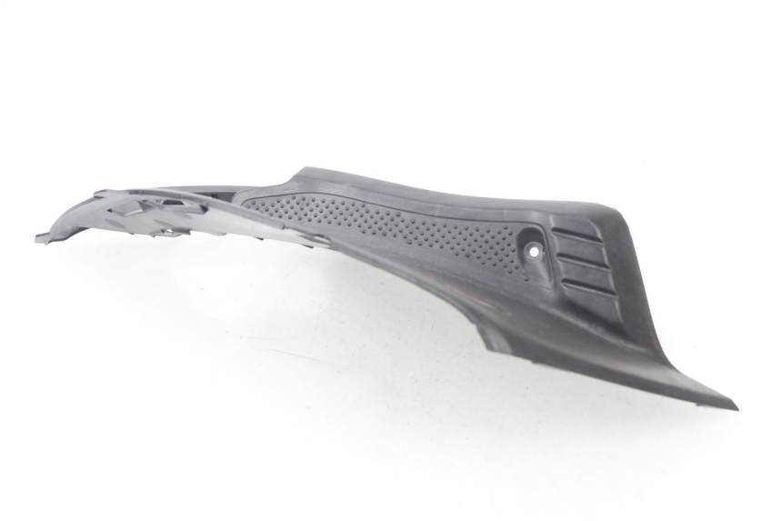 photo de COPERCHIO SOTTO SELLA SINISTRO HONDA NHX LEAD 110 (2008 - 2010) - Altra angolazione