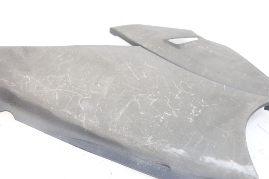 photo de CARENA SOTTO SELLA SINISTRA HONDA NTV DEAUVILLE ABS 700 (2007 - 2016) - Altra angolazione