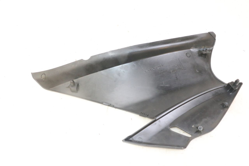 photo de CARENA SOTTO SELLA SINISTRA HONDA NTV DEAUVILLE ABS 700 (2007 - 2016) - Vista d'insieme del prodotto