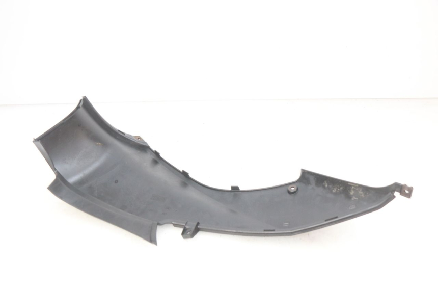 photo de COPERCHIO SOTTO SELLA SINISTRO MBK OVETTO 2T 50 (2007 - 2017) - Dettaglio del componente