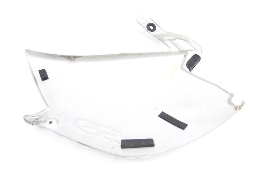 photo de COPERCHIO SOTTO SELLA SINISTRO BMW R GS 1200 (2005 - 2007) - Altra angolazione