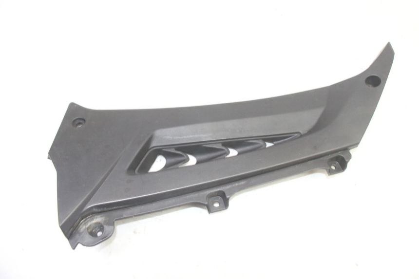 photo de CARENA SOTTO SELLA SINISTRA MAG POWER R-STREET 50 (2016 - 2025) - Altra angolazione