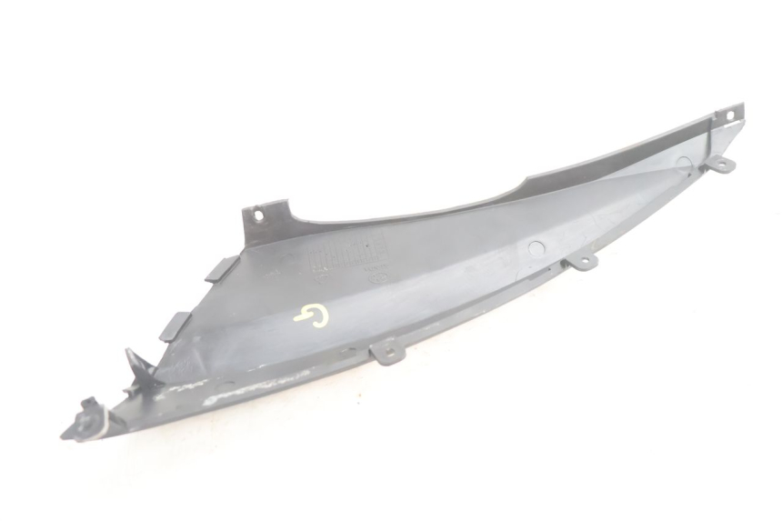 photo de COPERCHIO SOTTO SELLA SINISTRO KEEWAY RY6 2T 50 (2011 - 2019) - Altra angolazione
