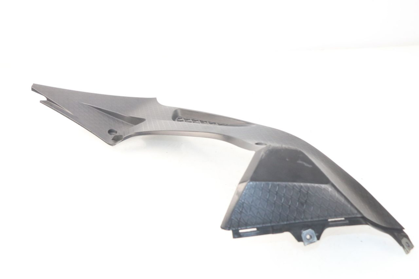 photo de COPERCHIO SOTTO SELLA SINISTRO BMW S RR ABS S1000RR 1000 (2009 - 2011) - Vista d'insieme del prodotto