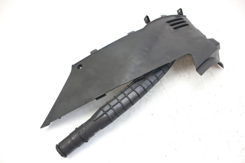 photo de CACHE SOTTO SELLA SINISTRO DAELIM S2 FI 125 (2008 - 2017) - Dettagli dei punti di fissaggio