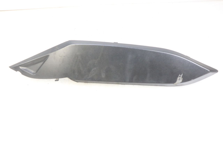 photo de COPERCHIO SOTTO SELLA SINISTRO DAELIM S3 125 (2010 - 2017) - Vista principale