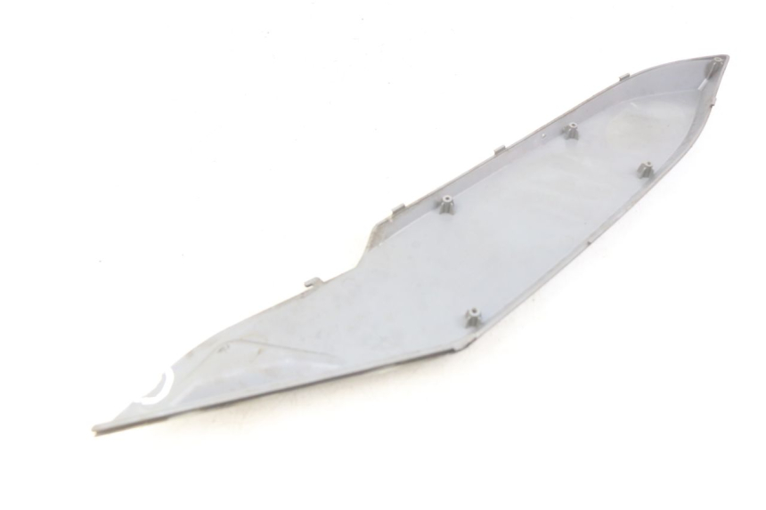 photo de COPERCHIO SOTTO SELLA SINISTRO DAELIM S3 125 (2010 - 2017) - Dettagli dei punti di fissaggio