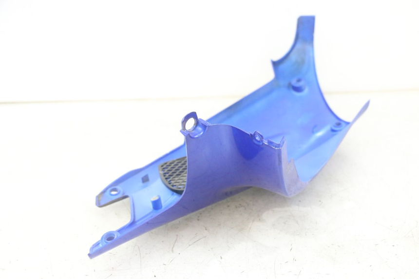 photo de COPERCHIO SOTTO SELLA SINISTRO PEUGEOT SPEEDFIGHT 2 LC 50 (2000 - 2009) - Zoom sullo stato d'uso