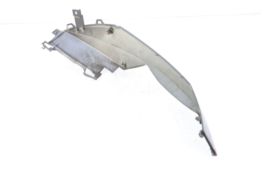 photo de CARENA SOTTO SELLA SINISTRA PEUGEOT SPEEDFIGHT 4 2T 50 (2015 - 2019) - Vista d'insieme del prodotto