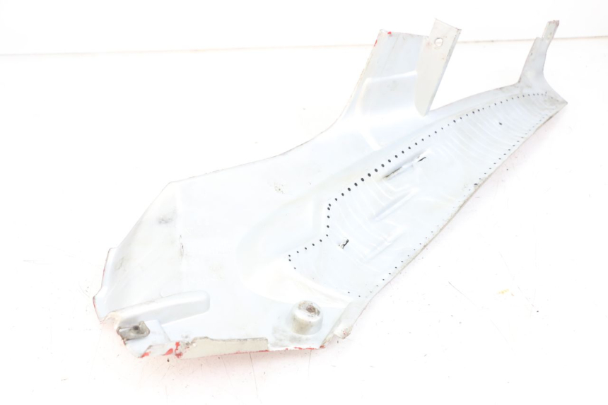 photo de CARENA SOTTO SELLA SINISTRA APRILIA SR CARB LC 2T 50 (2004 - 2012) - Zoom sullo stato d'uso