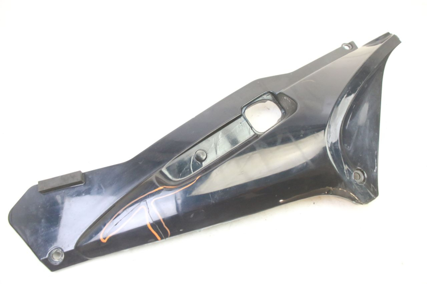 photo de CARENA SOTTO SELLA SINISTRA HONDA ST PAN EUROPEAN 1300 (2002 - 2013) - Vista principale