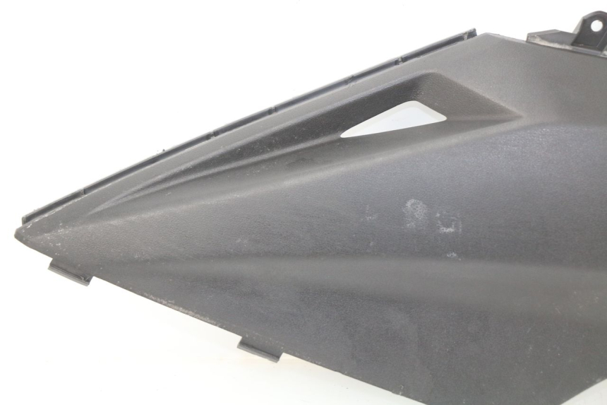 photo de CARENA SOTTO SELLA SINISTRA KYMCO X-CITING XCITING 400 (2014 - 2018) - Altra angolazione