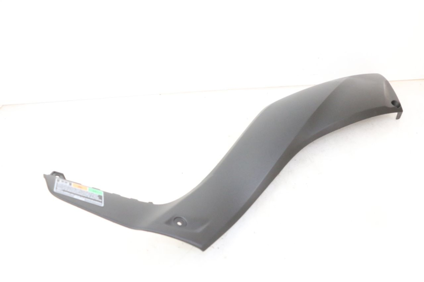 photo de CARENA SOTTO SELLA SINISTRA YAMAHA XMAX X-MAX 125 (2021 - 2025) - Ricambio usato controllato