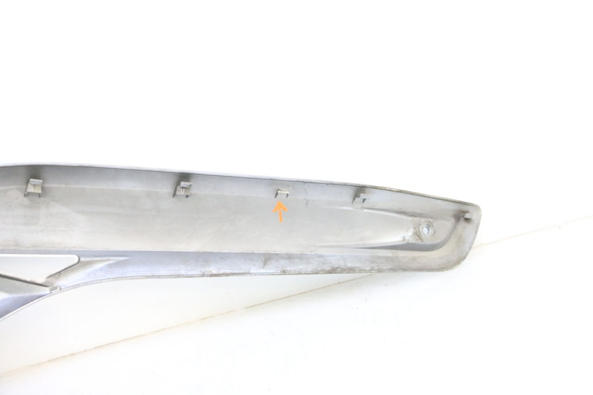 photo de COPERCHIO SOTTO SELLA SINISTRO YAMAHA X-MAX XMAX 125 (2010 - 2013) - Ricambio usato controllato