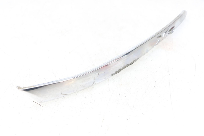 photo de CARENA SOTTO SELLA SINISTRA PIAGGIO X8 125 (2004 - 2007) - Altra angolazione