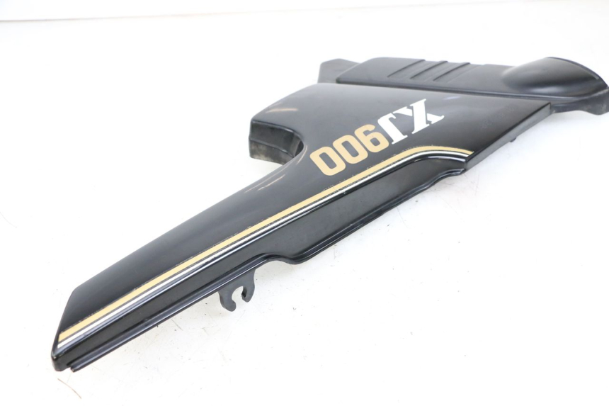 photo de CARENA SOTTO SELLA SINISTRA YAMAHA XJ F 900 (1983 - 1994) - Primo piano tecnico