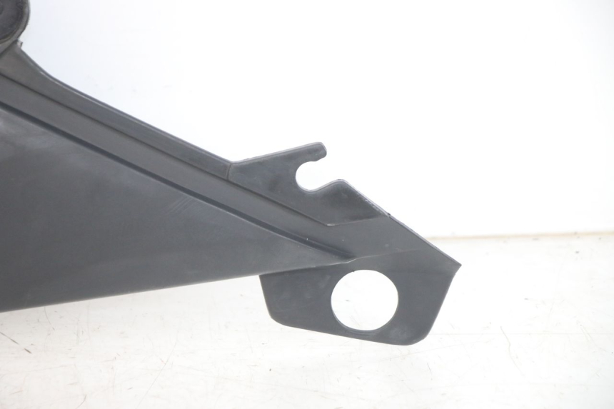 photo de COPERCHIO SOTTO SELLA SINISTRO YAMAHA XJN DIVERSION 600 (2000 - 2003) - Vista d'insieme del prodotto