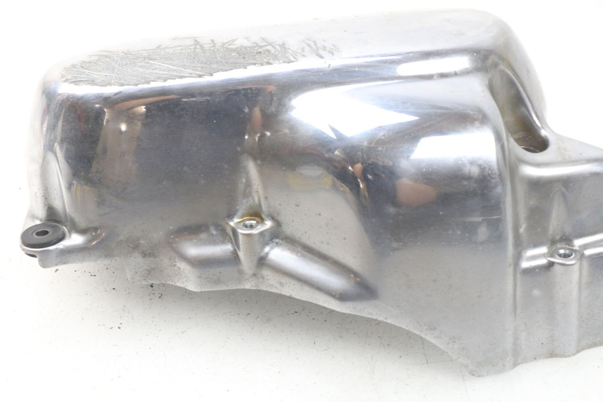 photo de COPERCHIO SOTTO SELLA SINISTRO YAMAHA XVS DRAG STAR DRAGSTAR 650 (1997 - 2007) - Dettaglio del componente