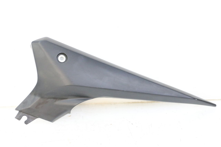 photo de COPERCHIO SOTTO SELLA SINISTRO YAMAHA XJ6 600 (2008 - 2016) - Vista principale