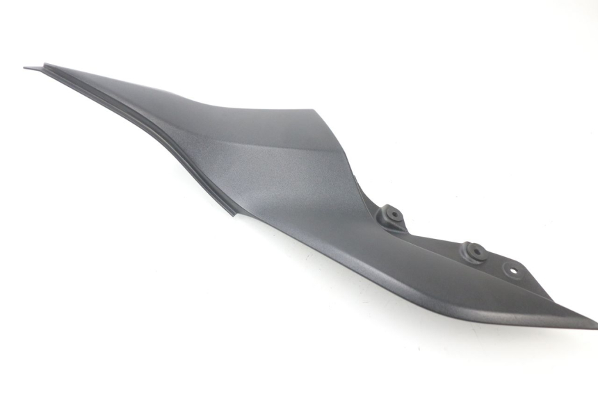 photo de CARENA SOTTO SELLA SINISTRA KAWASAKI Z ABS 750 (2007 - 2013) - Zoom sullo stato d'uso